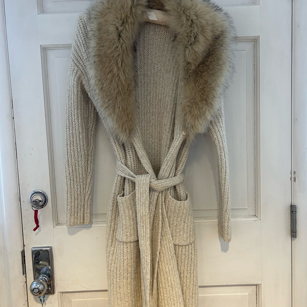 GAP Cream Cardigan Long Sweater Coat with Faux Fur Collar XS